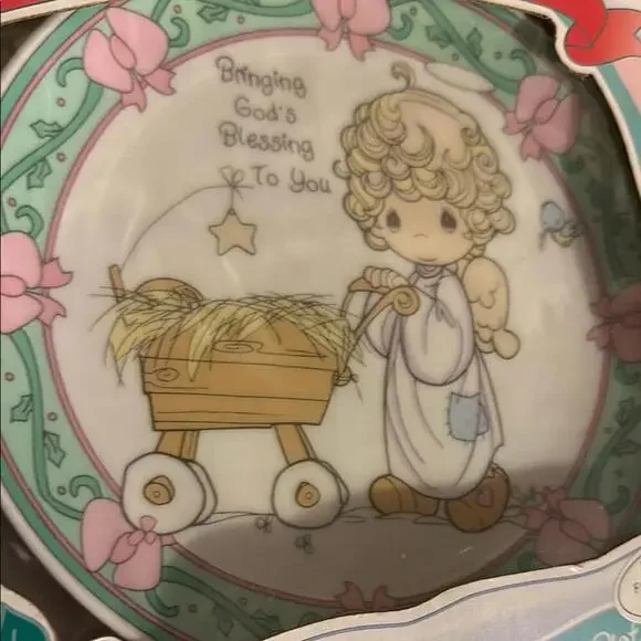 Precious Moments Vintage Holiday Collectors plate NIB - Picture 4 of 7